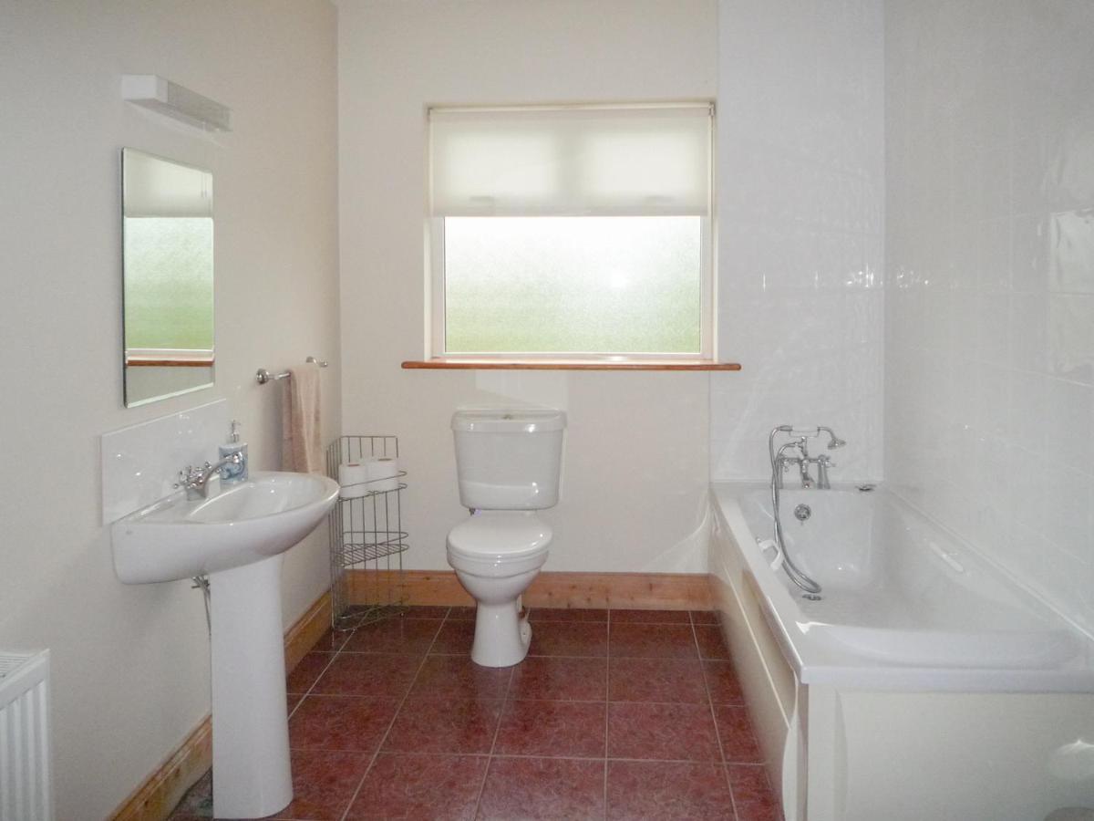 Madams Hill House Killarney By Trident Holiday Homes エクステリア 写真